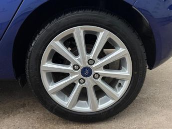Ford Fiesta 1.0T EcoBoost Titanium Powershift Euro 6 5dr