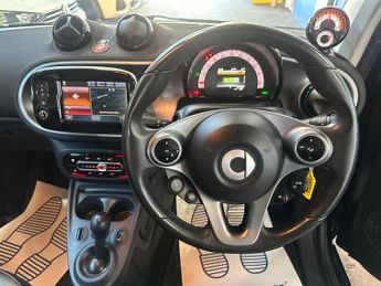 Smart fortwo 17.6kWh Prime (Premium Plus) Coupe 2dr Electric Auto (82 ps)