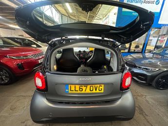 Smart fortwo 17.6kWh Prime (Premium Plus) Coupe 2dr Electric Auto (82 ps)