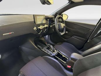 DS AUTOMOBILES DS 3 CROSSBACK E-TENSE 50kWh Performance Line Crossback 5dr Electric Auto (136 