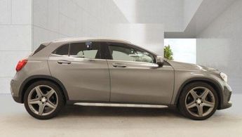 MERCEDES-BENZ GLA 2.1 GLA220 CDI AMG Line SUV 5dr Diesel 7G-DCT 4MATIC Euro 6 (s/s