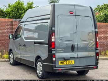Renault Trafic 2.0 dCi Blue SH30 Business+ Panel Van 5dr Diesel Manual L1 H2 Eu