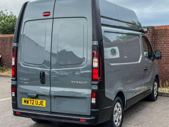 Renault Trafic 2.0 dCi Blue SH30 Business+ Panel Van 5dr Diesel Manual L1 H2 Eu
