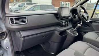 Renault Trafic 2.0 dCi Blue SH30 Business+ Panel Van 5dr Diesel Manual L1 H2 Eu