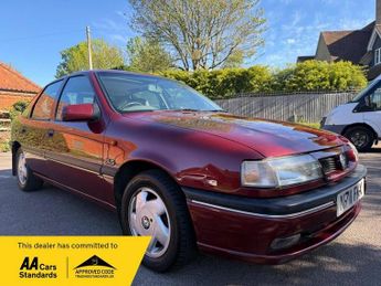 Vauxhall Cavalier 1.8 GLS Hatchback 5dr Petrol Manual (89 bhp)