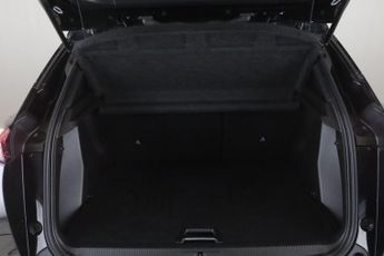 Peugeot E-2008 50kWh Allure Premium + Auto 5dr (7kW Charger)