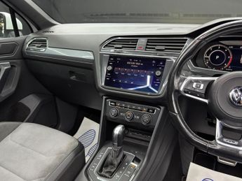 Volkswagen Tiguan 2.0 TDI R-Line DSG 4Motion Euro 6 (s/s) 5dr