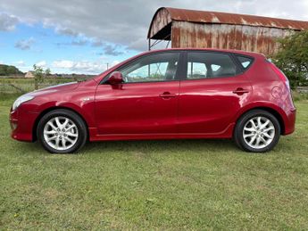 Hyundai i30 1.6 CRDi Comfort Auto Euro 4 5dr