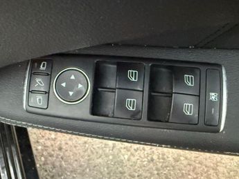 Mercedes-Benz E Class 2.1 E220 CDI BlueEfficiency Sport G-Tronic+ Euro 5 (s/s) 4dr