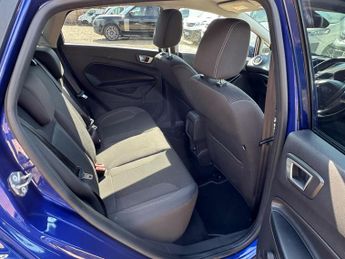 Ford Fiesta 1.6 Titanium Powershift Euro 6 5dr