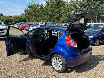 Ford Fiesta 1.6 Titanium Powershift Euro 6 5dr