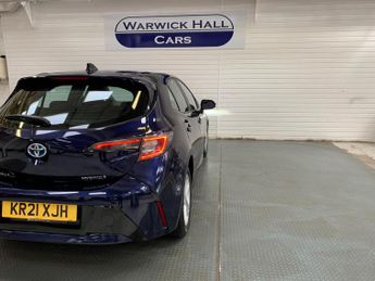 Toyota Corolla 1.8 VVT-h Icon Tech CVT Euro 6 (s/s) 5dr