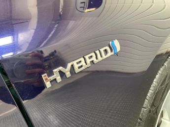 Toyota Corolla 1.8 VVT-h Icon Tech CVT Euro 6 (s/s) 5dr