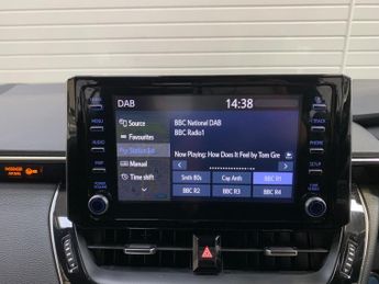 Toyota Corolla 1.8 VVT-h Icon Tech CVT Euro 6 (s/s) 5dr