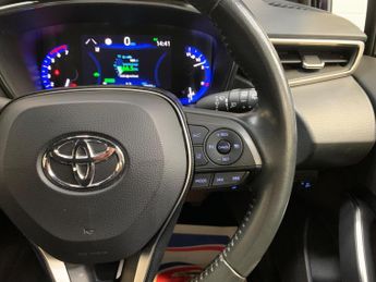 Toyota Corolla 1.8 VVT-h Icon Tech CVT Euro 6 (s/s) 5dr