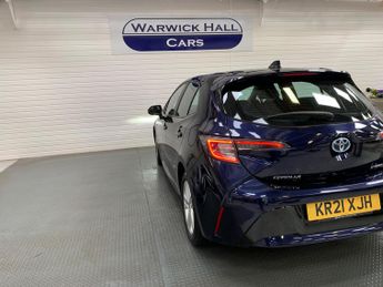 Toyota Corolla 1.8 VVT-h Icon Tech CVT Euro 6 (s/s) 5dr