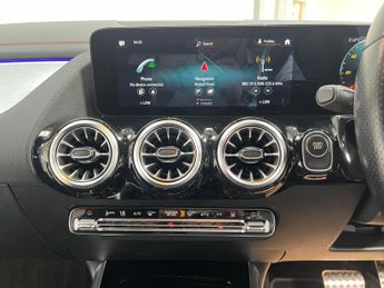 Mercedes-Benz EQA EQA 250 66.5kWh AMG Line Auto 5dr
