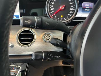 Mercedes-Benz E Class 2.0 E220d SE (Premium) G-Tronic+ Euro 6 (s/s) 4dr