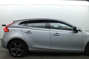 Volvo V40 1.5 T3 GPF R-Design Nav Plus Auto Euro 6 (s/s) 5dr
