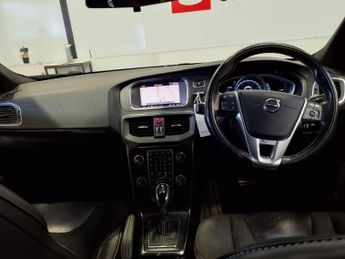 Volvo V40 1.5 T3 GPF R-Design Nav Plus Auto Euro 6 (s/s) 5dr