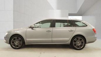 Skoda Superb 2.0 TDI Elegance DSG Euro 5 5dr