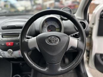 Toyota AYGO 1.0 VVT-i Move Euro 5 3dr
