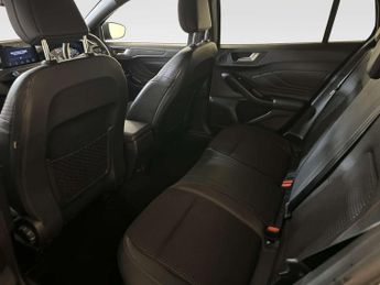 Ford Focus 1.0T EcoBoost ST-Line X Estate 5dr Petrol Manual Euro 6 (s/s) (1