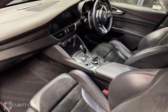 Alfa Romeo Giulia 2.9 V6 Bi-Turbo Quadrifoglio Auto Euro 6 (s/s) 4dr