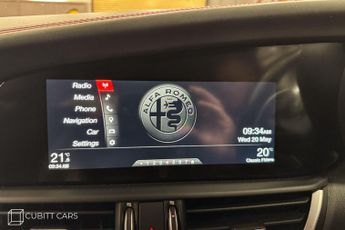 Alfa Romeo Giulia 2.9 V6 Bi-Turbo Quadrifoglio Auto Euro 6 (s/s) 4dr