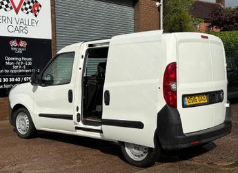 Vauxhall Combo 1.3 CDTi 2000 16v Panel Van 3dr Diesel Manual FWD L1 H1 (133 g/k