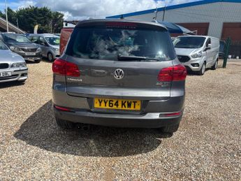 Volkswagen Tiguan 2.0 TDI BlueMotion Tech Match DSG 4WD Euro 5 (s/s) 5dr
