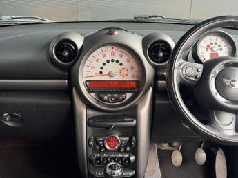 MINI Countryman 1.6 Cooper D Euro 5 (s/s) 5dr