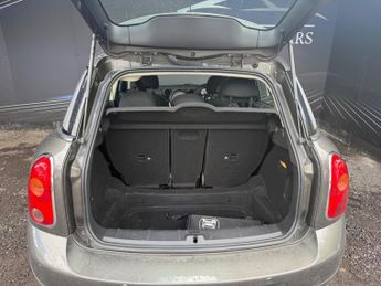 MINI Countryman 1.6 Cooper D Euro 5 (s/s) 5dr