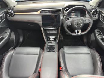 MG MG ZS 51.1kWh Trophy Connect Auto 5dr