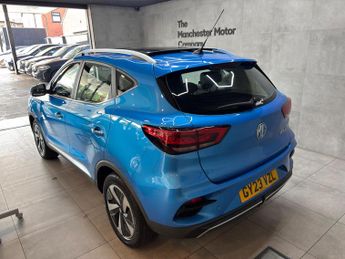 MG MG ZS 51.1kWh Trophy Connect Auto 5dr