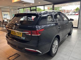 MG MG5 61.1kWh Exclusive Long Range Auto 5dr