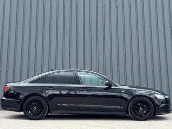 Audi A6 Saloon 2.0 TDI ultra Black Edition S Tronic Euro 6 (s/s) 4dr