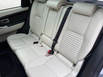 Land Rover Discovery Sport 2.0 TD4 HSE Luxury Auto 4WD Euro 6 (s/s) 5dr