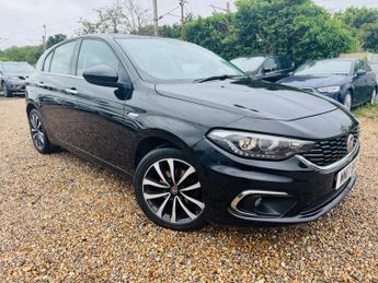 Fiat Tipo 1.6 MultiJetII Lounge Euro 6 (s/s) 5dr