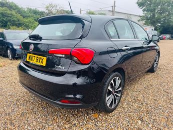 Fiat Tipo 1.6 MultiJetII Lounge Euro 6 (s/s) 5dr