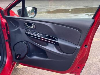 Renault Clio 1.5 dCi Dynamique S MediaNav EDC Euro 5 5dr