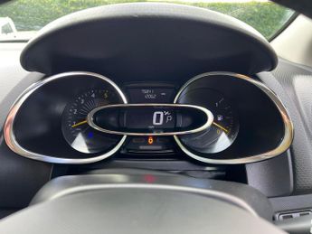 Renault Clio 1.5 dCi Dynamique S MediaNav EDC Euro 5 5dr