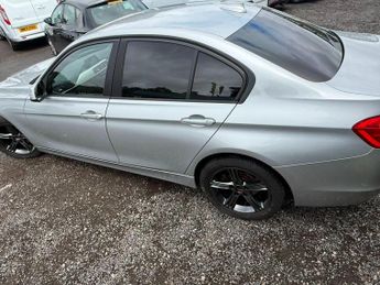 BMW 3 Series 2.0 318d SE Auto Euro 5 (s/s) 4dr