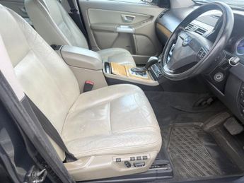 Volvo XC90 2.4 D5 R-Design Geartronic AWD 5dr