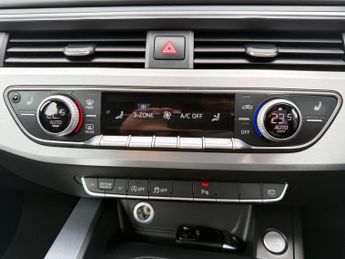 Audi A4 Avant 2.0 TDI S line S Tronic quattro Euro 6 (s/s) 5dr