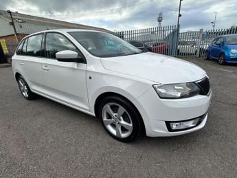 Skoda Rapid 1.6 TDI SE Tech Euro 5 5dr