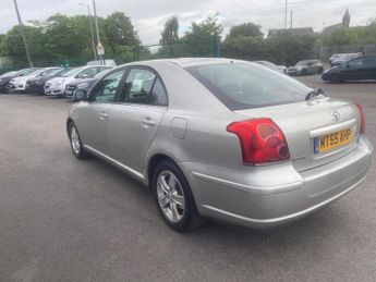 Toyota Avensis 1.8 VVT-i Colour Collection 5dr