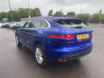 Jaguar F-PACE 2.0 D180 Portfolio Auto AWD Euro 6 (s/s) 5dr