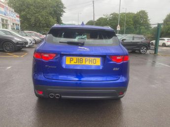 Jaguar F-PACE 2.0 D180 Portfolio Auto AWD Euro 6 (s/s) 5dr
