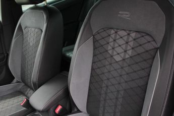 Volkswagen Tiguan 1.5 TSI R-Line DSG Euro 6 (s/s) 5dr